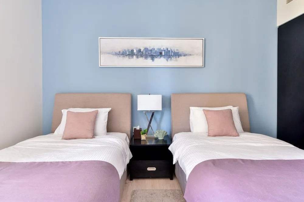 Deluxe 2BR Apartment