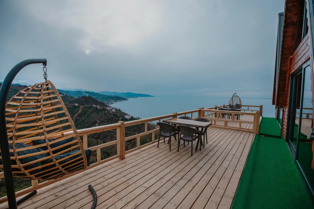 Deluxe Dört Kişilik Oda, Deniz Manzaralı