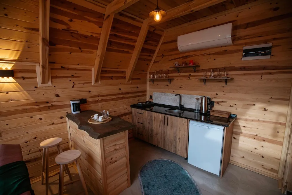 Deluxe Dört Kişilik Oda, Deniz Manzaralı