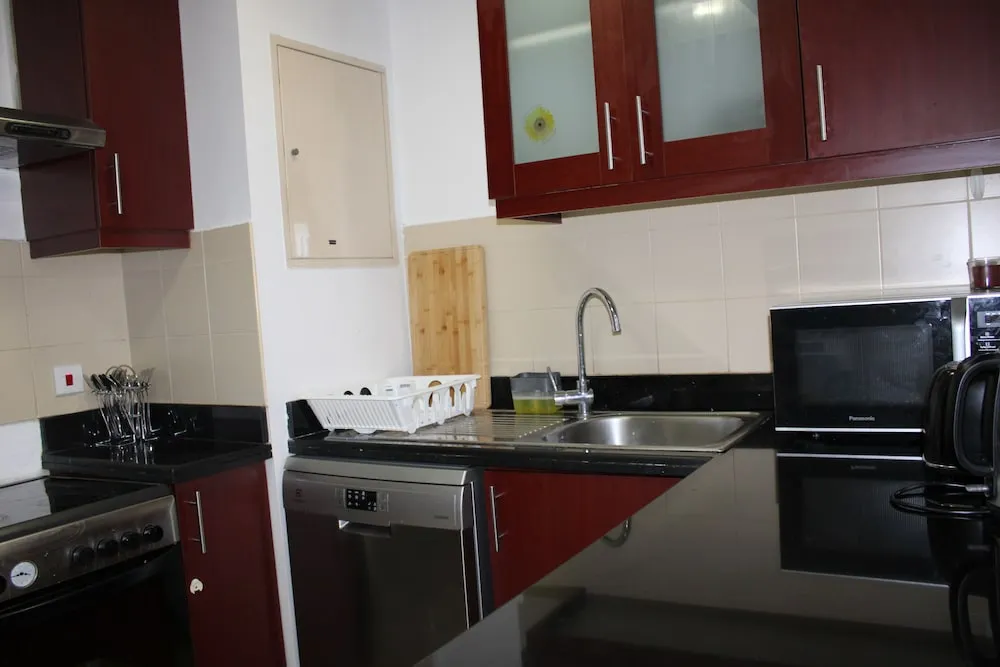 Deluxe Tek Büyük Yataklı Oda, Marina Manzaralı