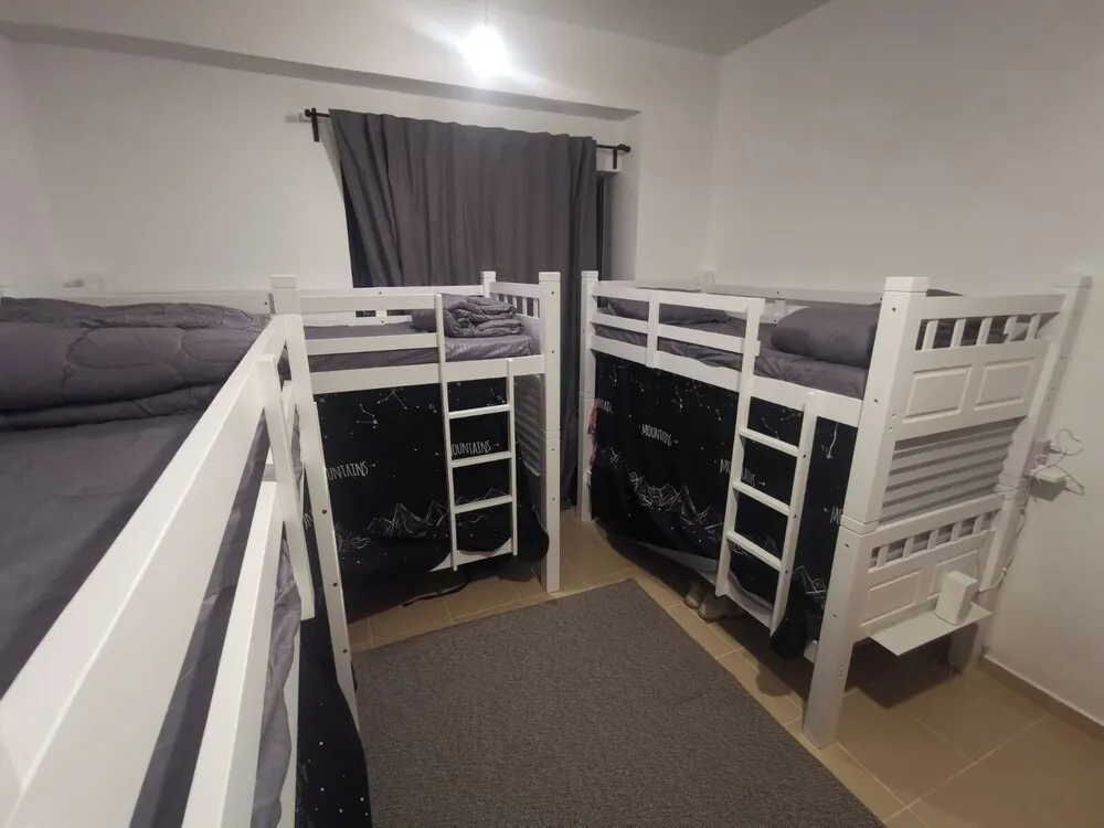 Deluxe Ortak Ranzalı Oda, Sadece kadınlar için, Sigara İçilmez, Kısmi Deniz Manzarası