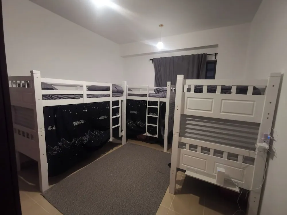 Deluxe Ortak Ranzalı Oda, Sadece kadınlar için, Sigara İçilmez, Kısmi Deniz Manzarası