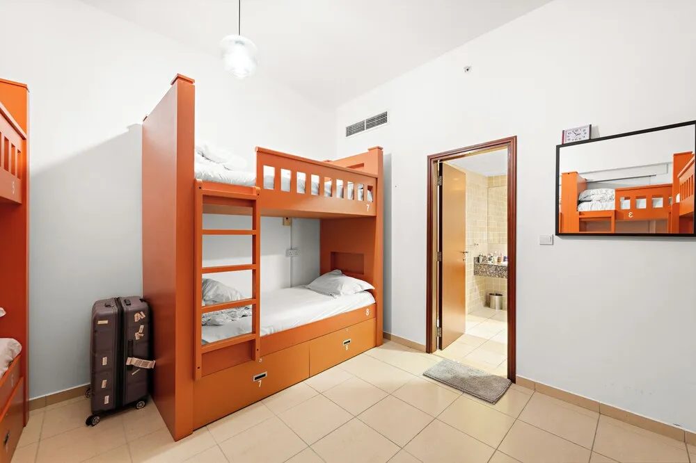Deluxe Ortak Ranzalı Oda, Karma Ranzalı Oda