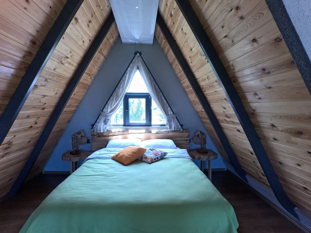 Deluxe Dört Kişilik Oda, Deniz Manzaralı