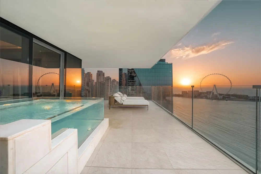 Four Bedroom Residence with Pools