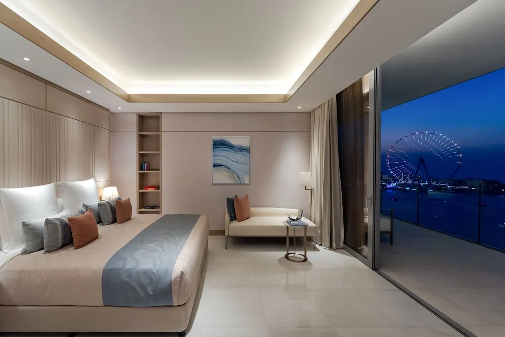 Four Bedroom Residence with Pools