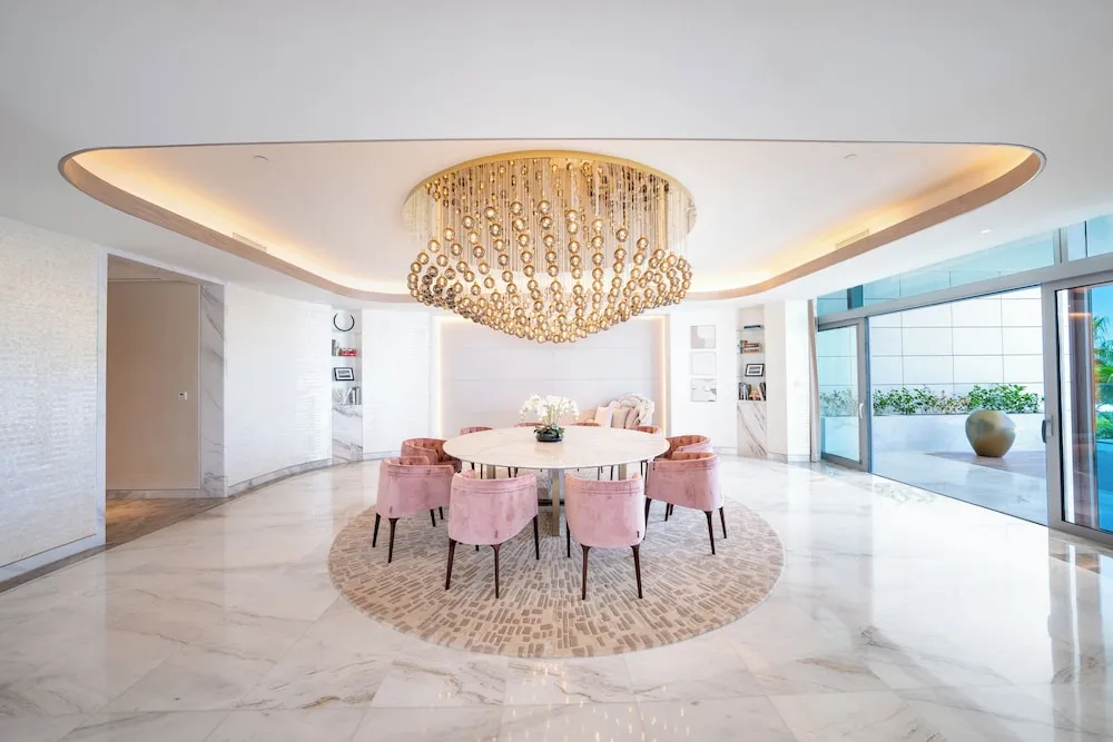 EPIC Three-Bedroom Pool Party Suite with XL Pool