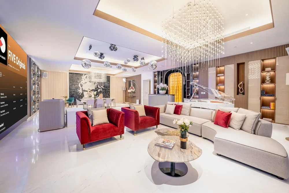 Afterparty Suite