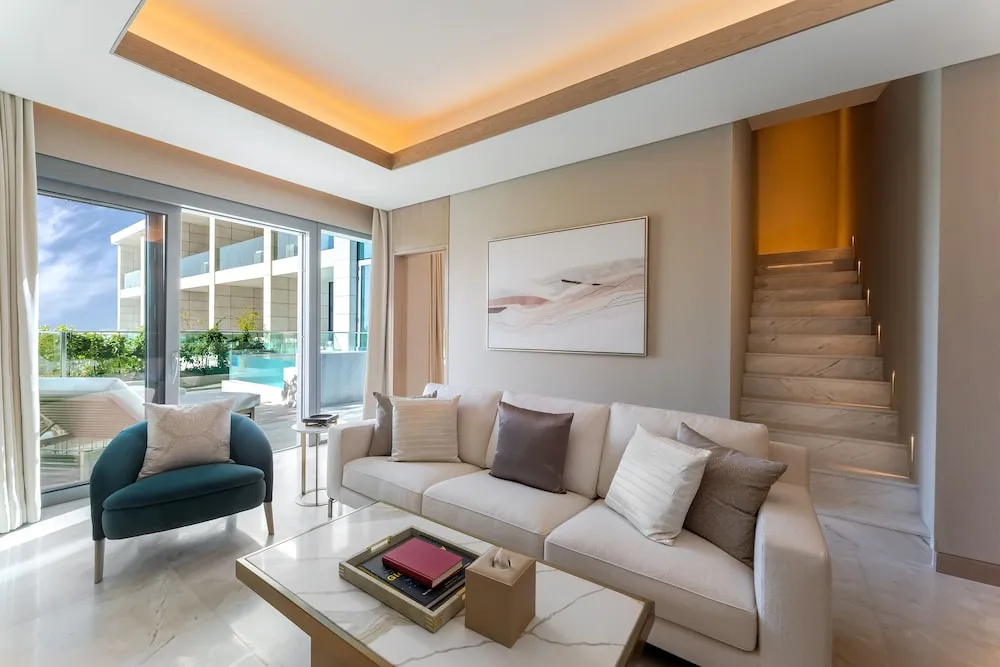 Two Bedroom Pool Party Suite with XL Pool