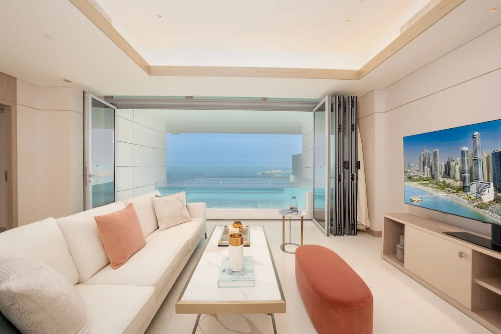 Three Bedroom Residence with XL Pool