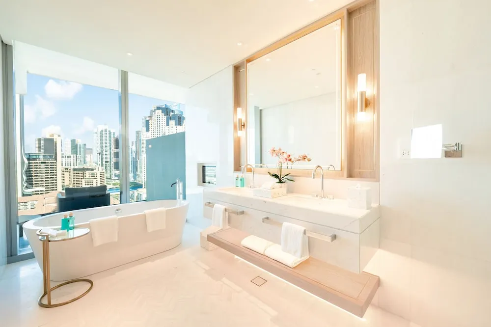 One Bedroom Residence with Pool