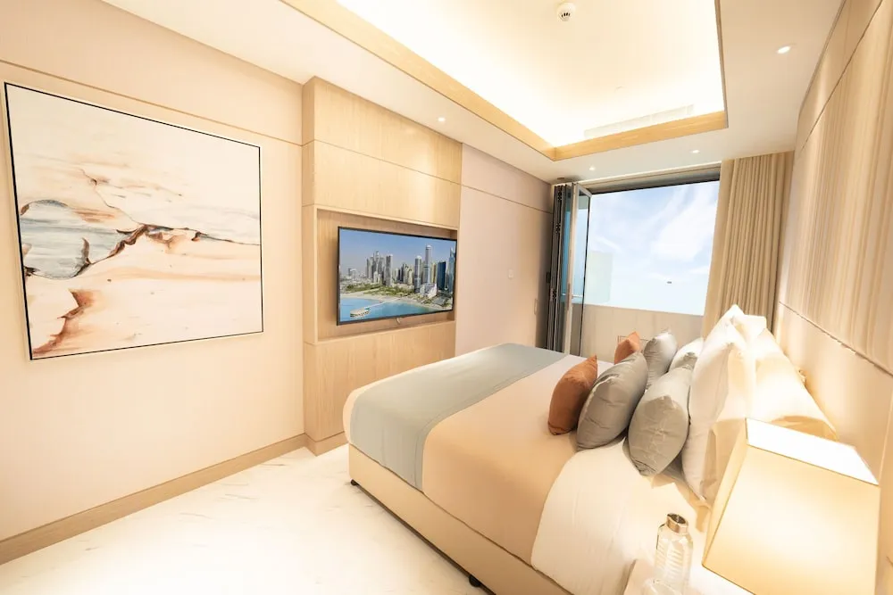 One Bedroom Residence with Pool