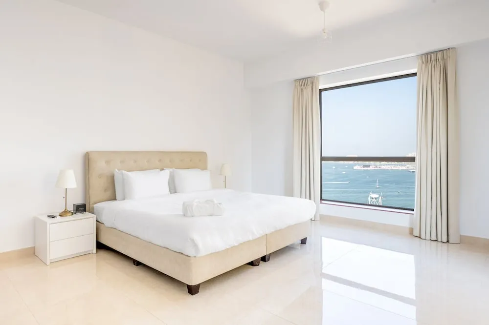 Exclusive Apart Daire, 3 Yatak Odası, Deniz Manzaralı, Denize Sıfır