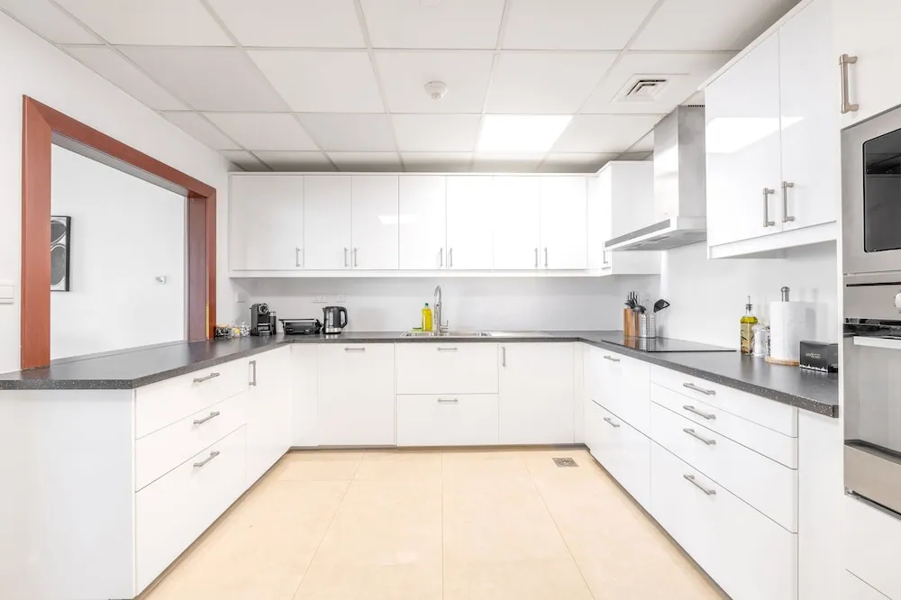 Exclusive Apart Daire, 3 Yatak Odası, Deniz Manzaralı, Denize Sıfır
