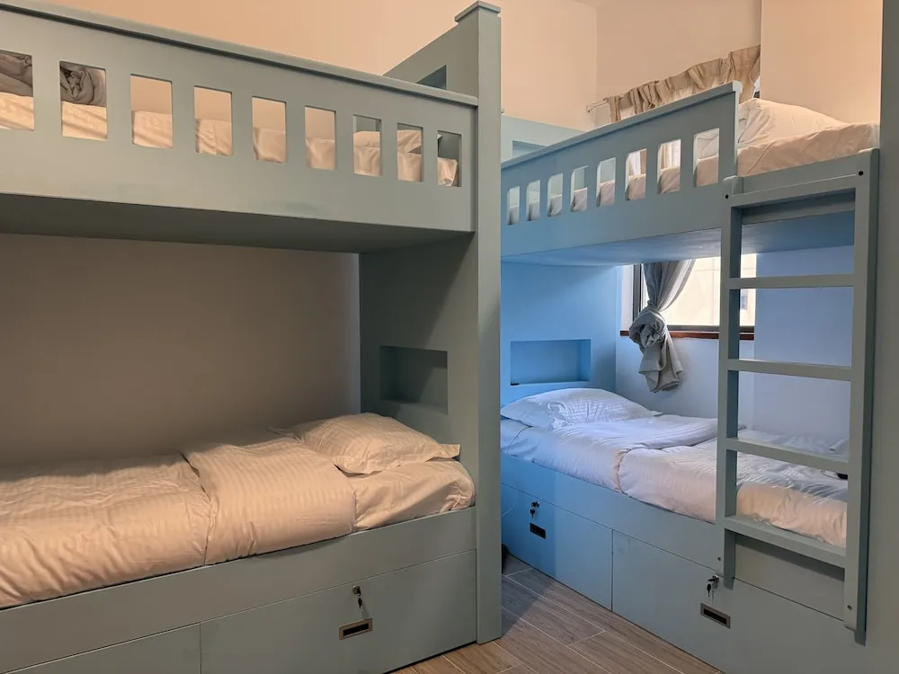 Deluxe Ortak Ranzalı Oda