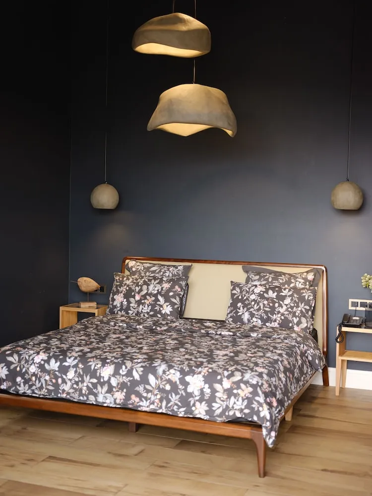Luxury Tek Büyük veya İki Ayrı Yataklı Oda, Balkon, Vadi Manzaralı