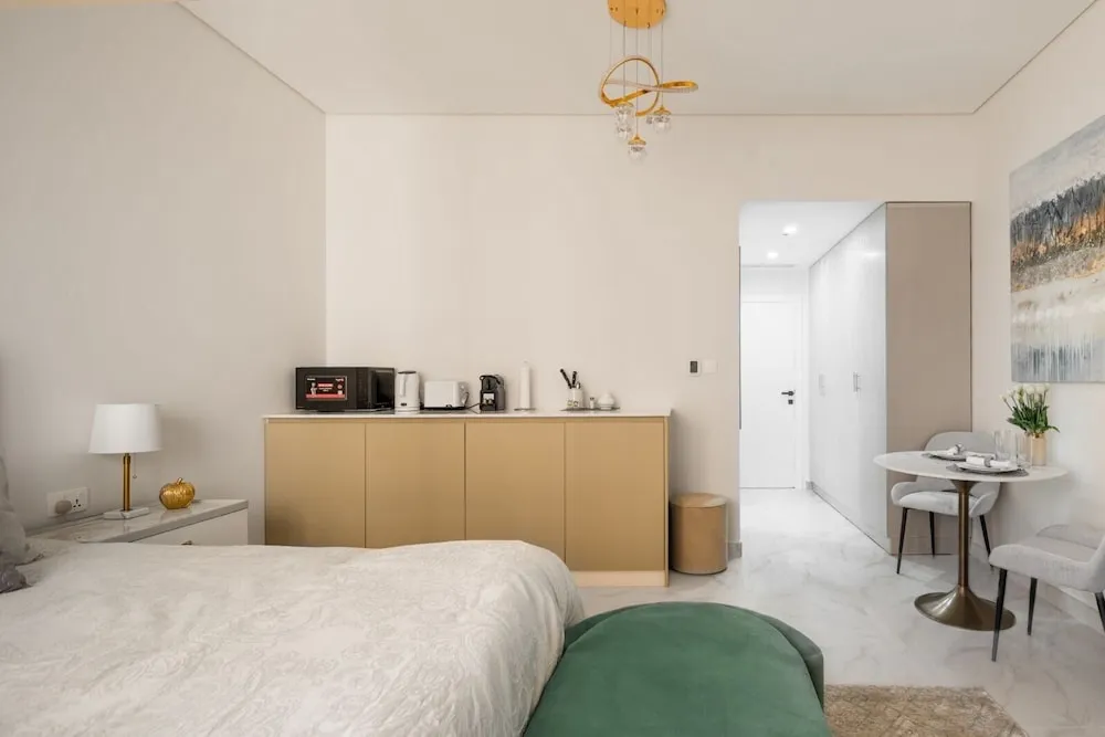 Stüdyo, Deniz Manzaralı