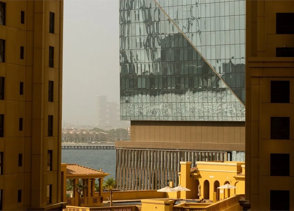 Apart Daire, Deniz Manzaralı