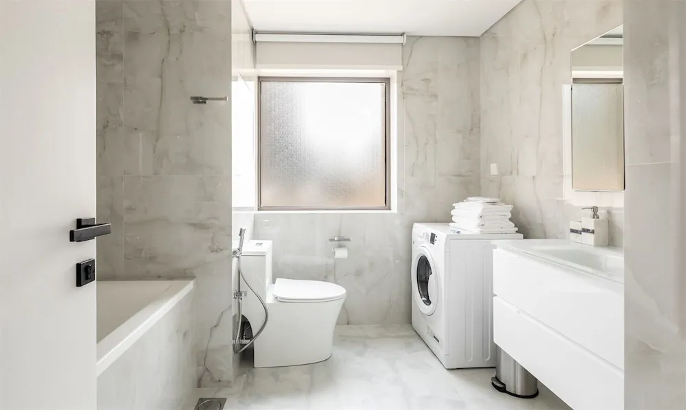 Stüdyo, Havuz Manzaralı