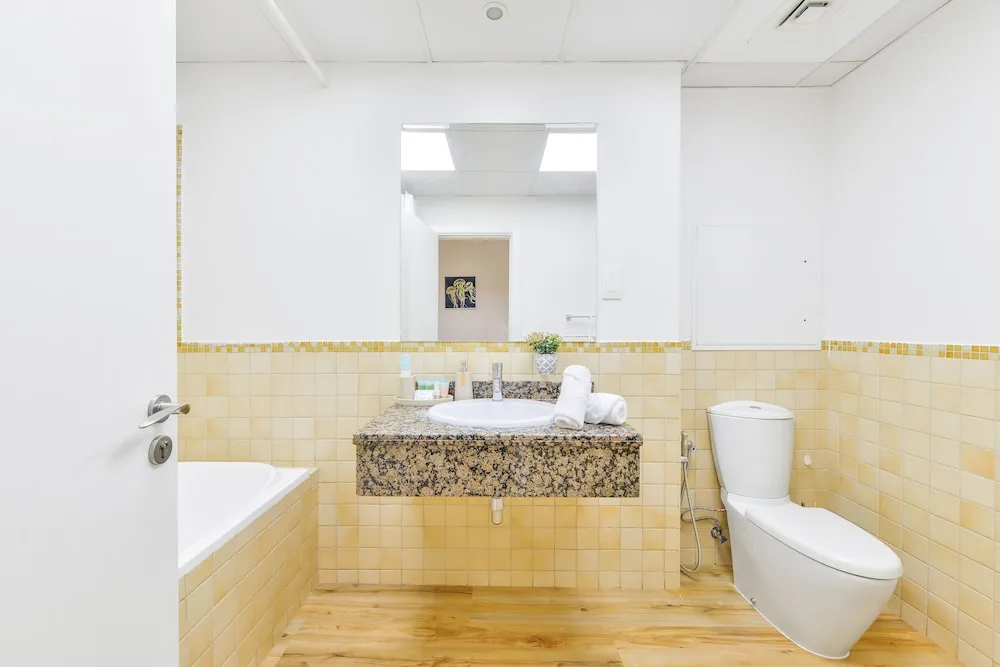 Deluxe 2BR Apartment