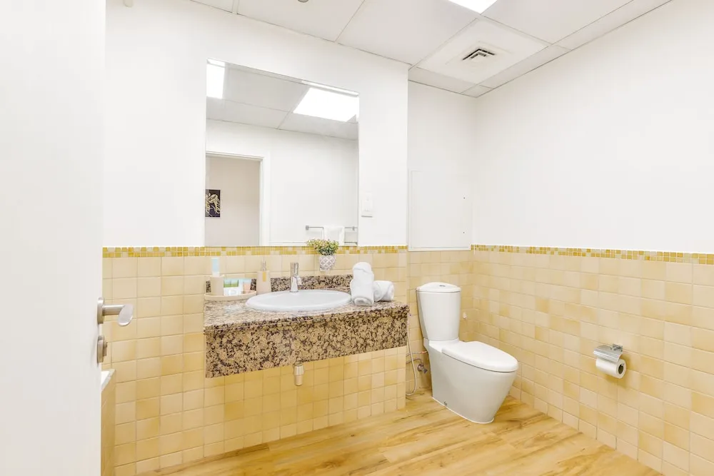 Deluxe 2BR Apartment