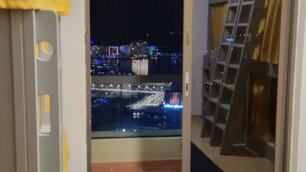 Comfort Ortak Ranzalı Oda, Deniz Manzaralı