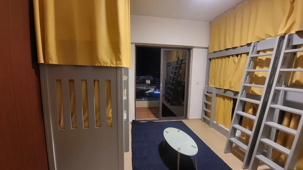Comfort Ortak Ranzalı Oda, Deniz Manzaralı