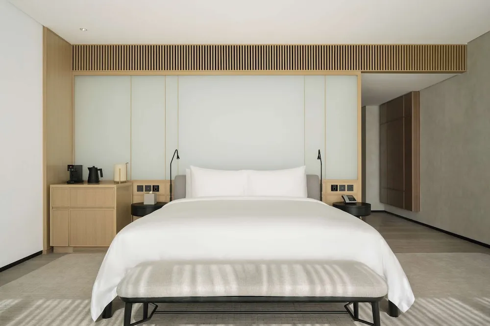 SIRO Plus, Burj Khalifa View, complimentary fitness class and nutrition consultation