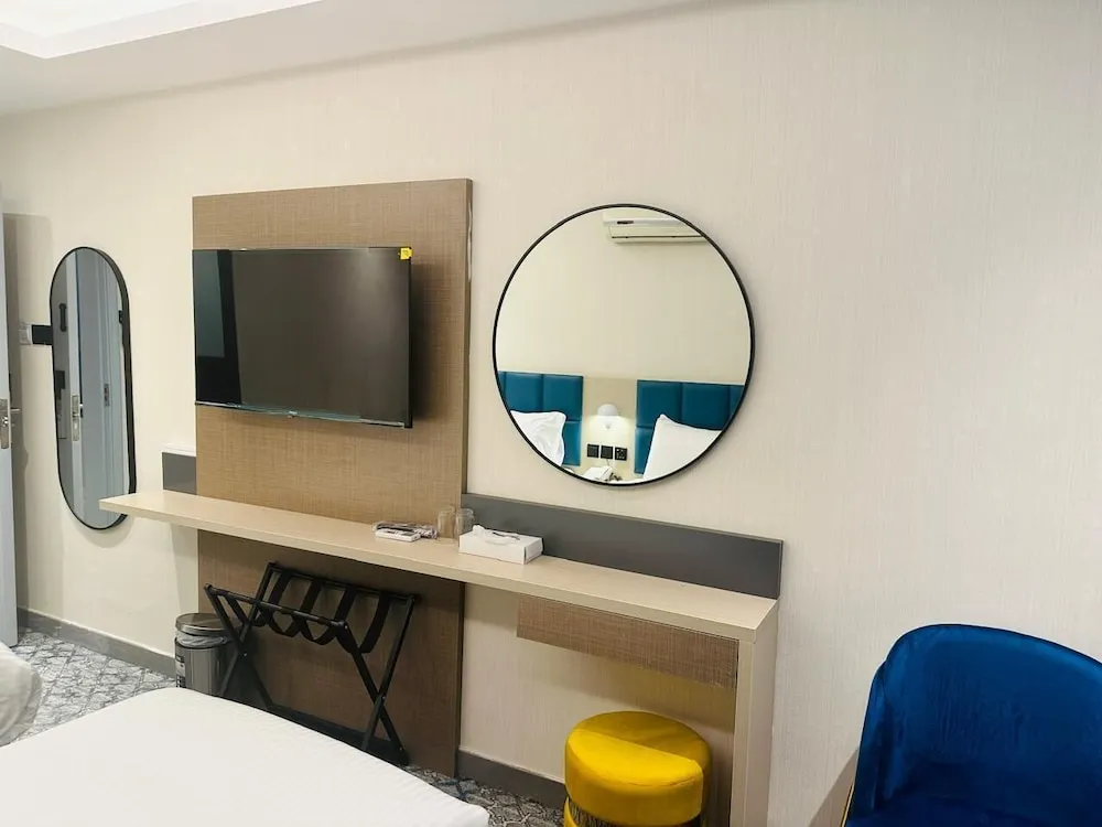 Standard Tek Büyük veya İki Ayrı Yataklı Oda