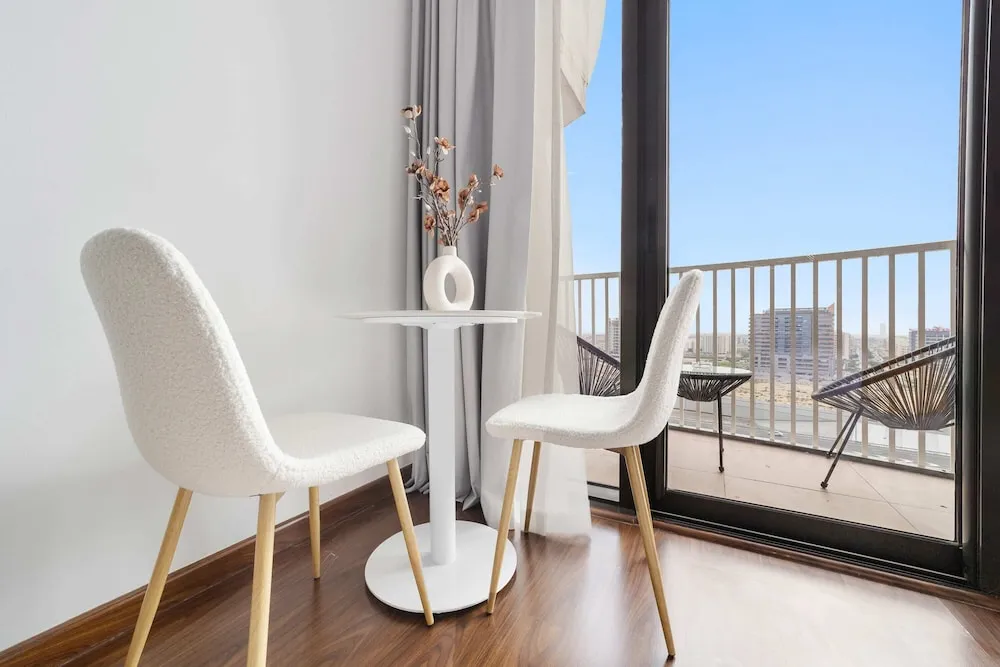 Design Stüdyo, Balkon, Şehir Manzaralı