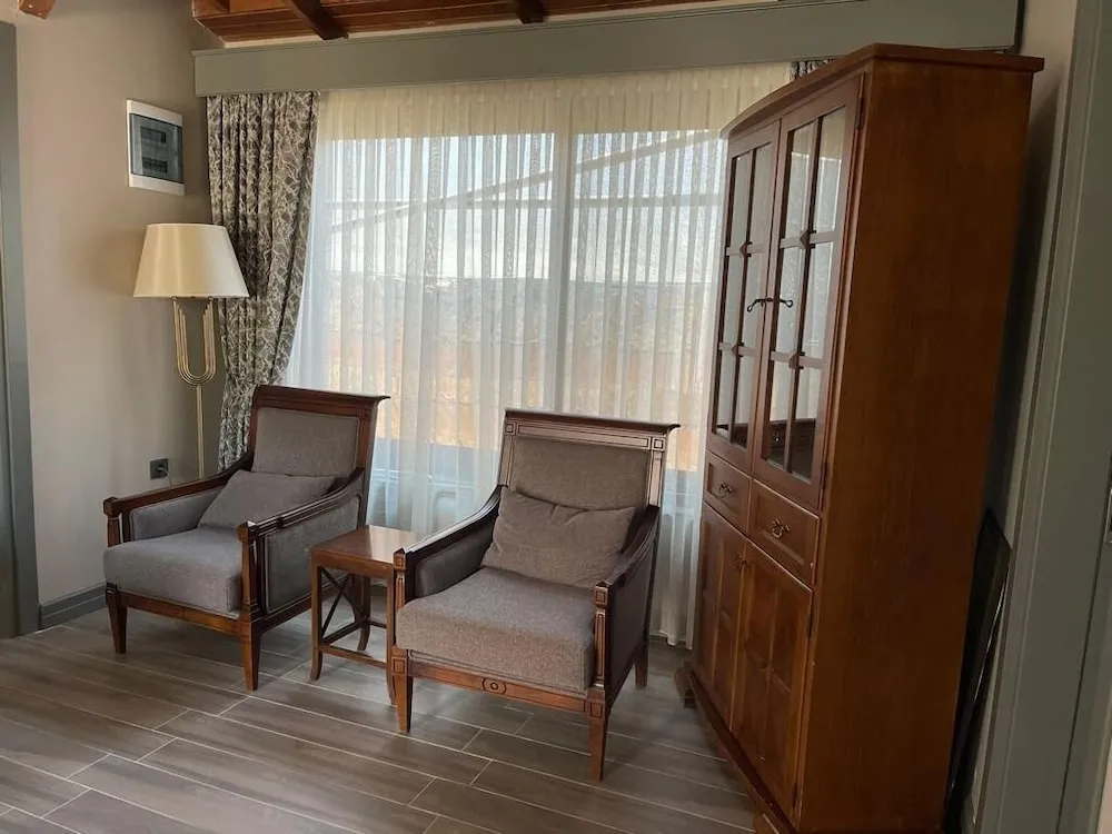 Family Kır Evi