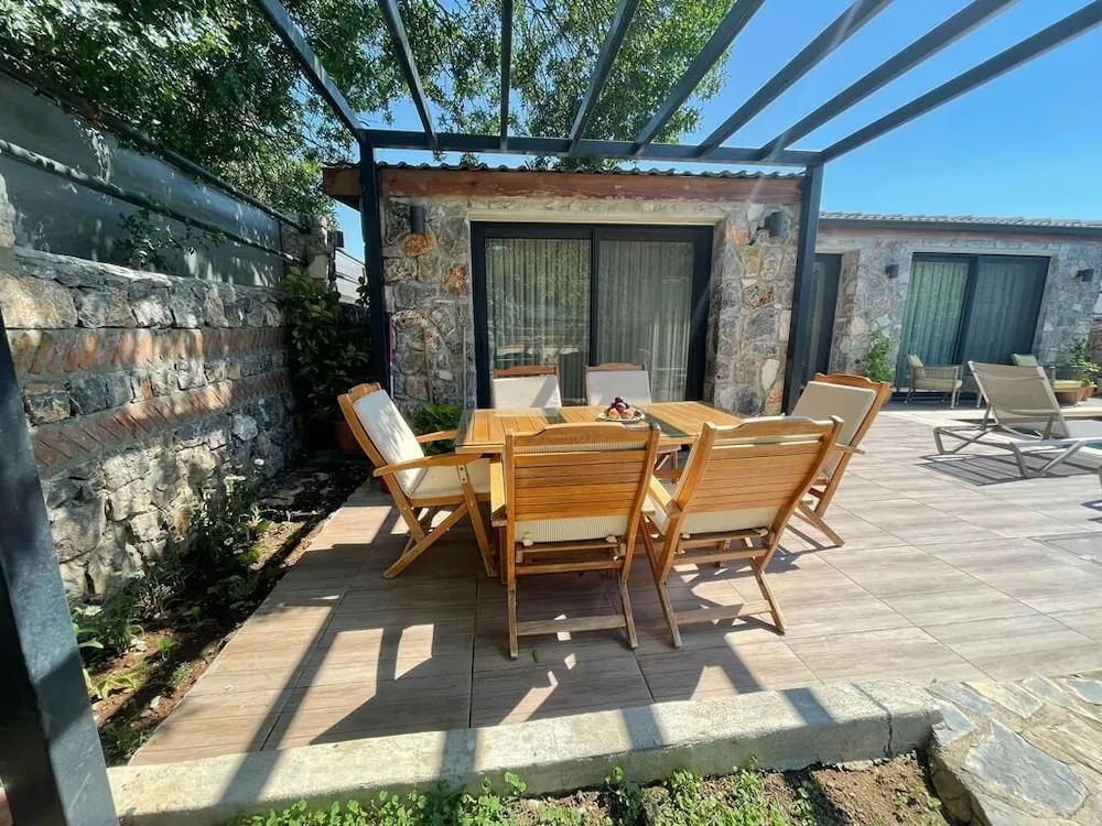 Family Kır Evi