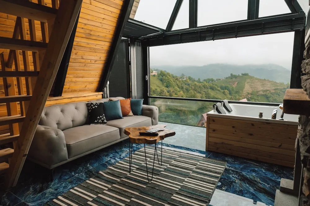 Jakuzili Somineli Suite Bungalov-6