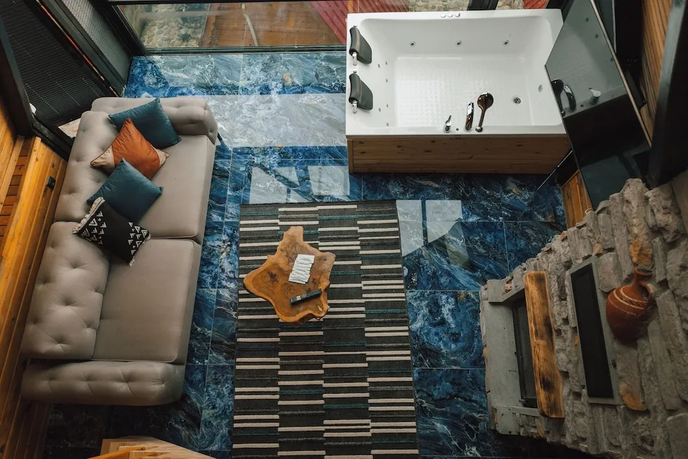 Jakuzili Somineli Suite Bungalov-6