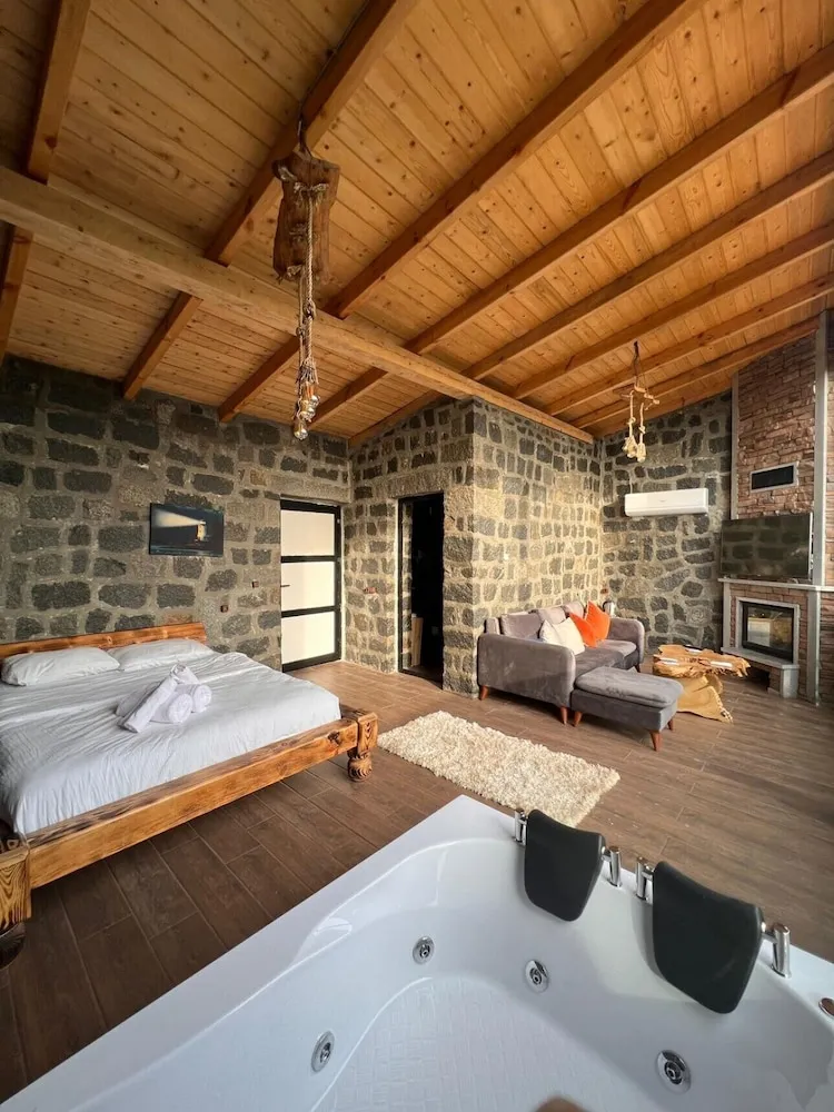 King Suite Tas Bungalov-15