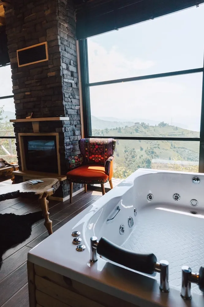 Honeymoon Suite Tas Bungalov-12