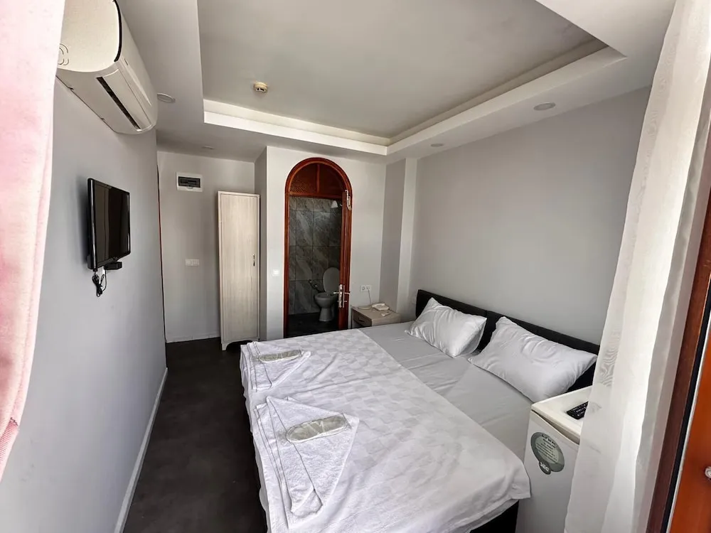 Classic Oda, Balkon, Kısmi Deniz Manzaralı