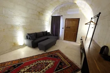 Arkeles Suites