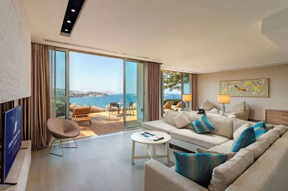 Executive Villa with Private Pool