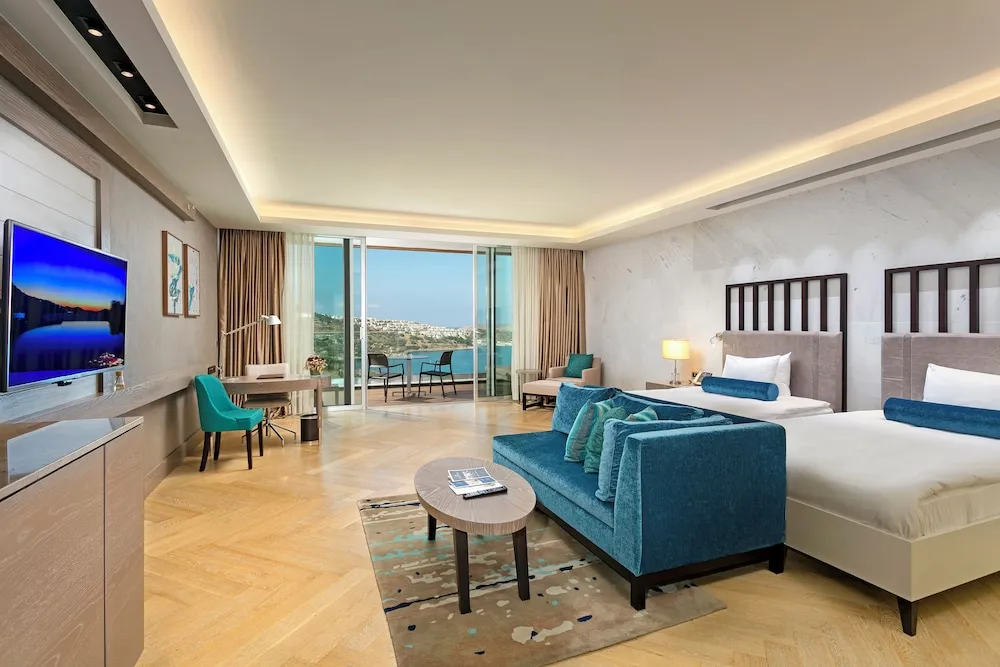 Executive Family Suite, Sea View