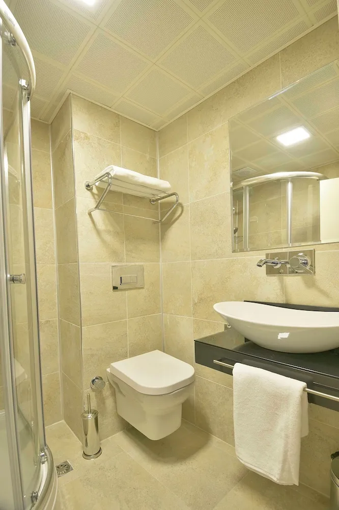 Deluxe Tek Büyük Yataklı Oda, Şehir Manzaralı