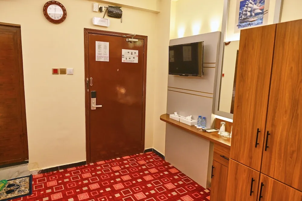 Standard Üç Kişilik Oda, Şehir Manzaralı