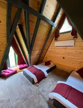 İnoravadi Bungalov