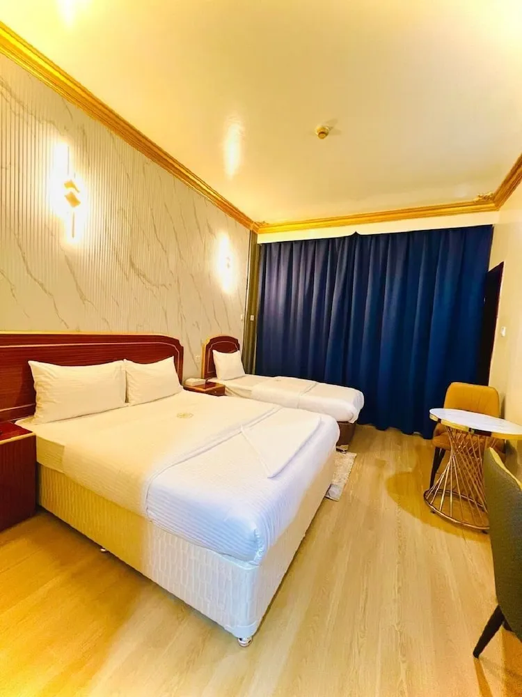 Deluxe Tek Büyük Yataklı Oda, Şehir Manzaralı