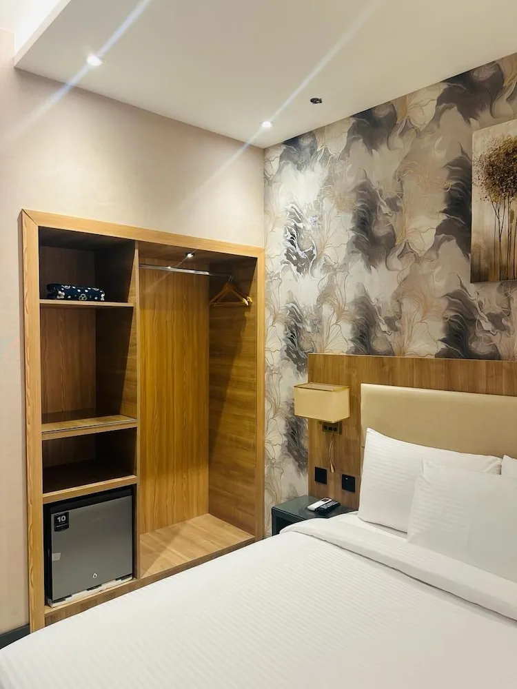 Standard Üç Kişilik Oda