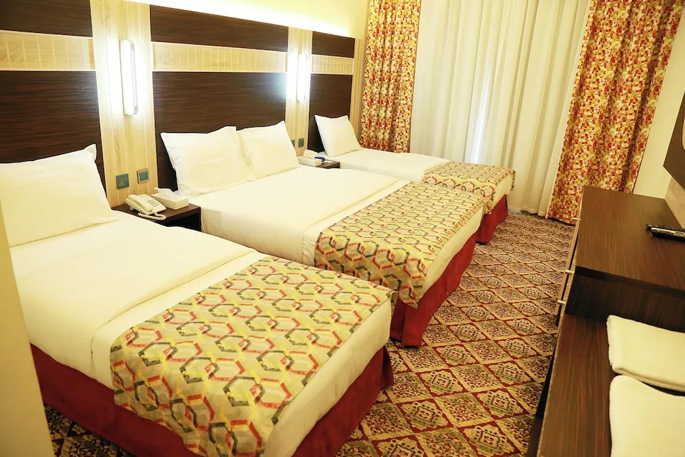 Standard Dört Kişilik Oda