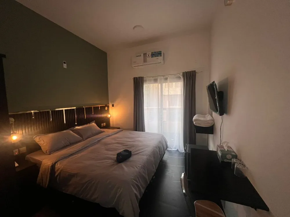 Standard Tek Büyük Yataklı Oda, 1 En Büyük (King) Boy Yatak, Sigara İçilmez, Şehir Manzaralı