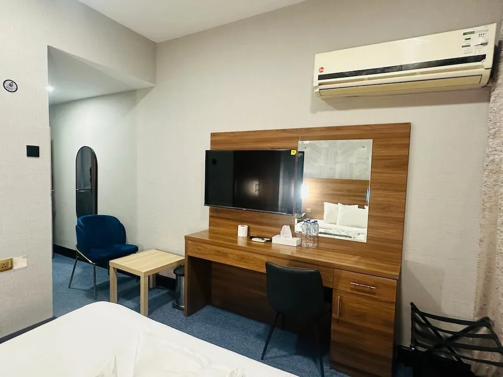 Standard Tek Büyük veya İki Ayrı Yataklı Oda