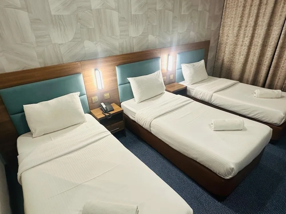 Family Üç Kişilik Oda