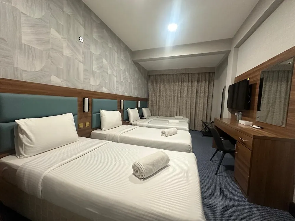 Family Üç Kişilik Oda